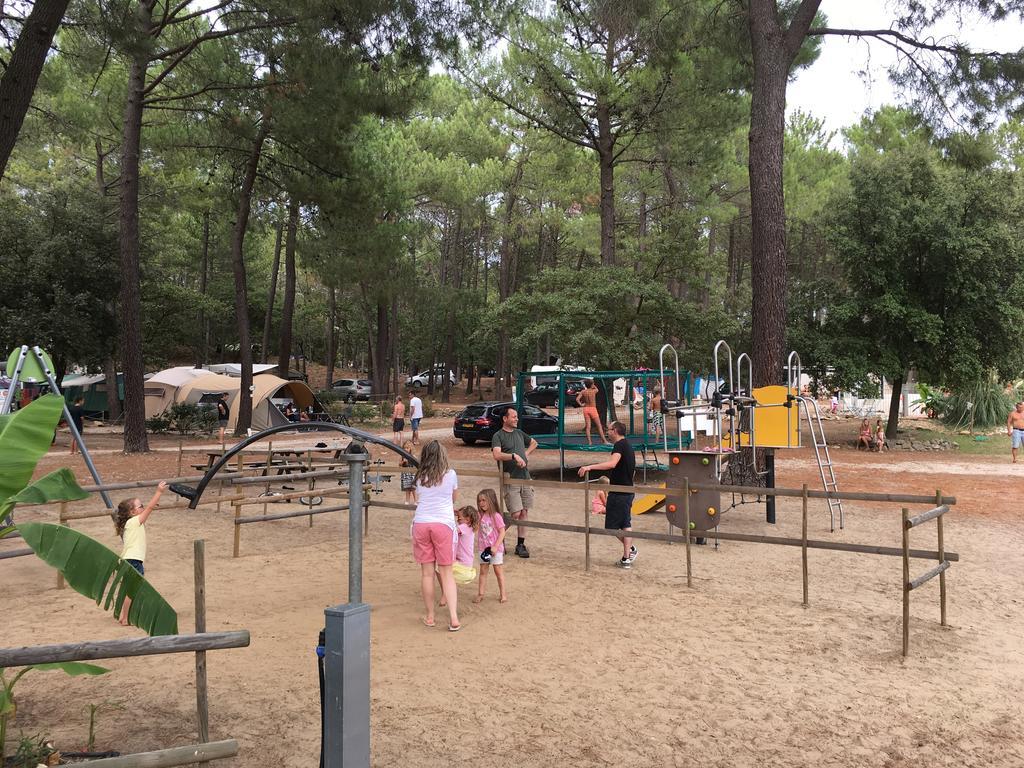 Camping La Simioune En Provence Bollène المظهر الخارجي الصورة
